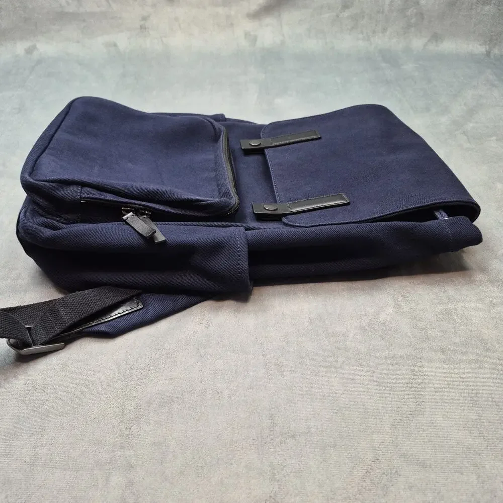 Everlane Modern Snap Backpack Women Medium Navy Canvas Laptop Sleeve Minimalist